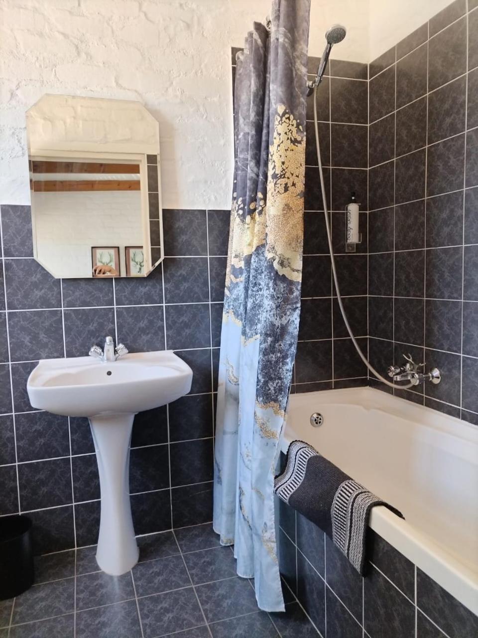 Puza Moya Guest House 랑게바안 외부 사진
